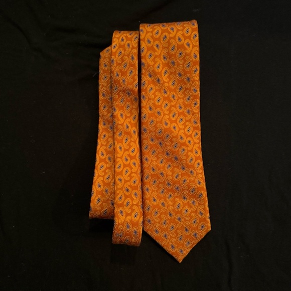 Like New Ted Baker London Geometric Tie - Picture 1 of 2